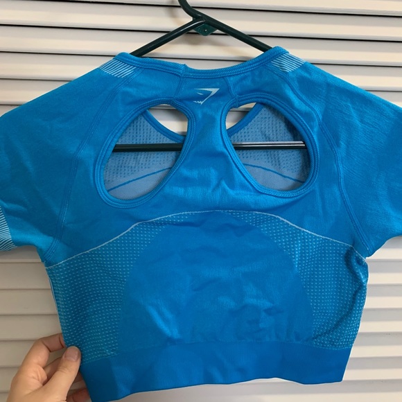 Gymshark Ultra Seamless Crop - Picture 2 of 4